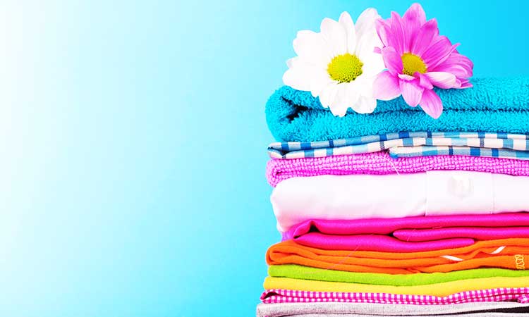 how to make laundry smell good, colorful towels